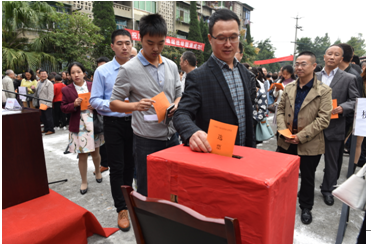 广汉市第十八届人民代表大会选举 ——川交路桥选区选举大会顺利召开