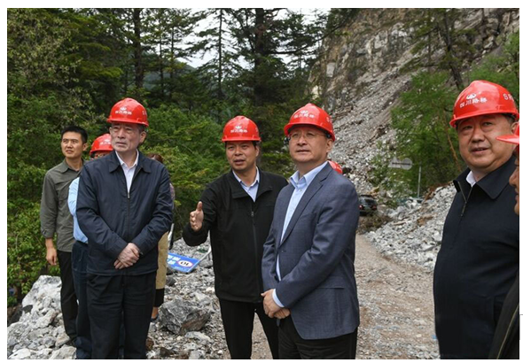四川省委副书记、省长尹力一行赴 九寨沟景区恢复重建项目调研